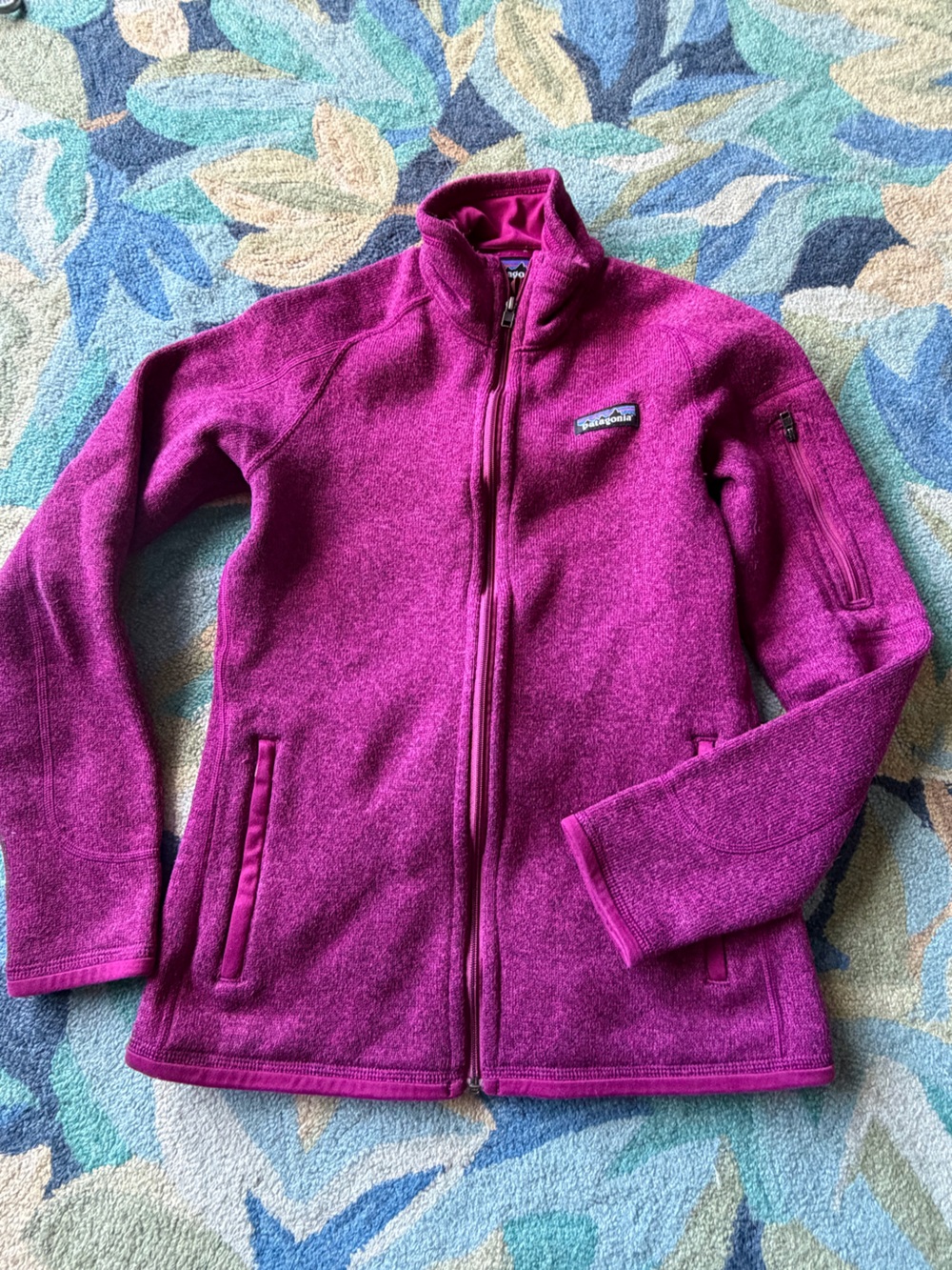 Patagonia Women's Zip-Up better sweater Fleece Jacket - Fuchsia- size XS